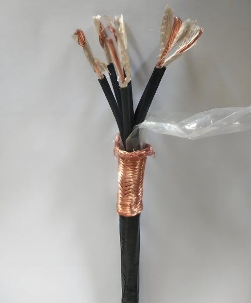 金聯(lián)宇電纜分析電纜護(hù)套越厚質(zhì)量就越好嗎？其實(shí)不然！.jpg